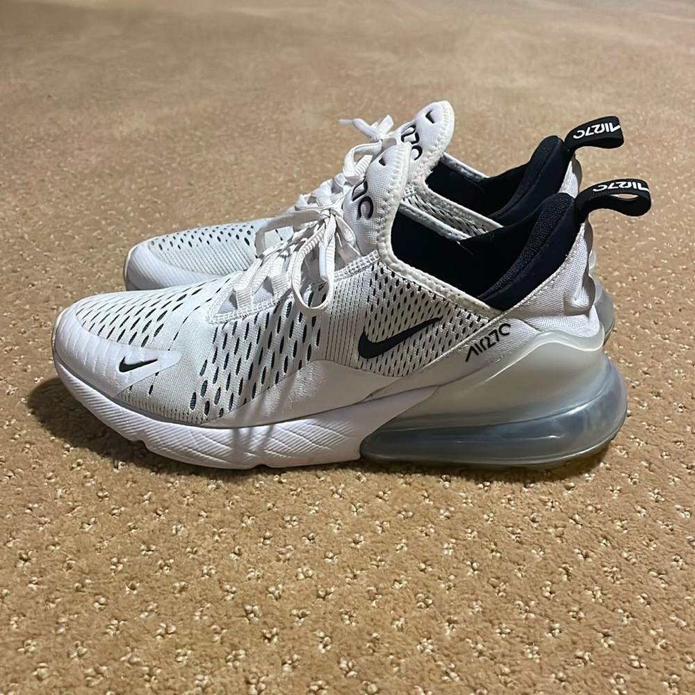 Nike Air Max 270